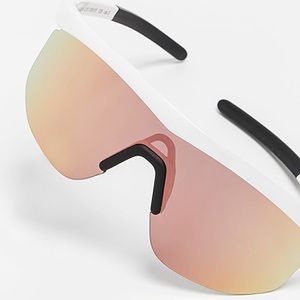 Illesteva Managua sunglasses white w/ rose mirror